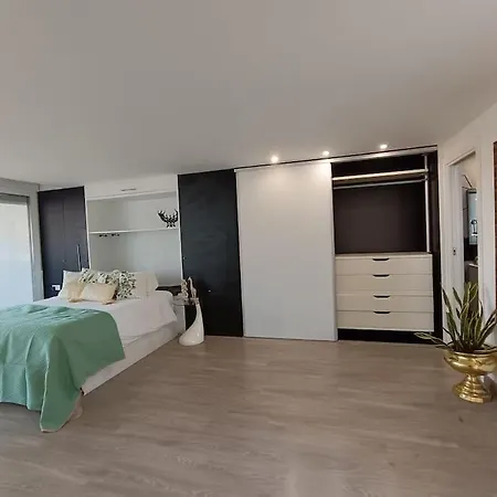 Spacious By The Apartment San Vicente Raspeig